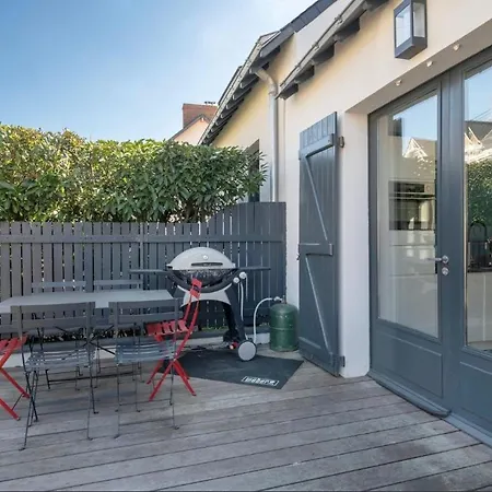 Pouliguen Family House